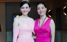 Dàn chân dài sánh bước tại thảm đỏ Miss World Việt Nam