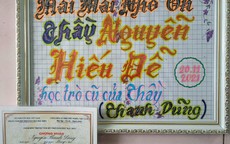 Nhớ thầy và nét chữ đầu đời