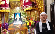 Tiễn đưa nhạc sĩ Đức Hiếu, gia tộc Minh Tơ nghẹn ngào
