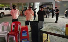 Tướng Campuchia bị Thủ tướng "sờ gáy" vì tiệc tùng giữa dịch Covid-19