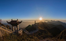 Khám phá những đỉnh núi thiêng tại Việt Nam