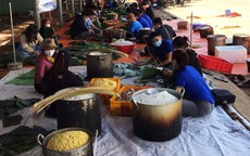 Y, bác sĩ nấu bánh chưng tặng bệnh nhân Covid-19