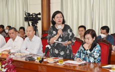 Quanh năm suốt tháng tốn công sức đấu thầu thuốc!