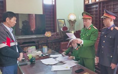 2 bố con khai thác đá trái phép gây thất thoát 33,6 tỉ đồng