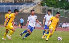 Bóng đá Hạng nhất: Kịch tính "derby" miền Trung