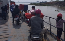 Sao không trang bị áo phao cho khách đi phà?