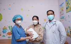 Phép màu đến với người mẹ hiếm muộn tưởng chừng mất con