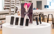 Big sale khủng nhất năm: TopZone bán iPhone 13 chỉ nửa giá, loạt sản phẩm Apple giảm mạnh đến 20%