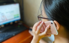 Nghe cuộc điện thoại của "cán bộ công an", người phụ nữ bị mất hơn 1 tỉ đồng