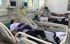 Bạn nữ rủ hút thử thuốc lá điện tử, 7 học sinh THPT nhập viện cấp cứu