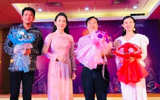 Nghệ sĩ, nhà báo nào sẽ ngồi "ghế nóng" Cuộc thi Trần Hữu Trang 2022?