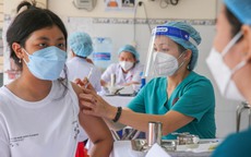 Trẻ mắc Covid-19 nhập viện tăng, lãnh đạo TP HCM lo lắng
