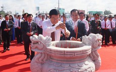Long An kỷ niệm 55 năm nhận danh hiệu “Trung dũng, kiên cường, toàn dân đánh giặc”