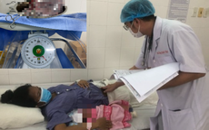 Bé trai may mắn chào đời dù mẹ mang khối u buồng trứng 8kg