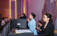 Quỳnh Thư: người phụ nữ quyền lực ở sân khấu đi lên từ bán vé số