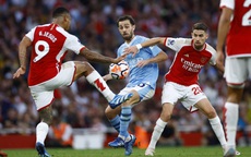 HLV Guardiola sau trận thua Arsenal: Thua liền 2 trận chưa phải quá tệ với Man City
