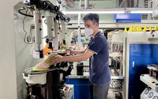 Người lao động đi trễ, về sớm, doanh nghiệp có được trừ lương?