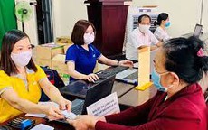 Vẫn được hưởng trợ cấp hằng tháng?