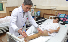 Sức khoẻ thiếu tá CSGT bị thanh niên tông gãy chân hiện thế nào?