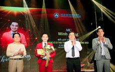 MC Minh Đẳng nhận giải thưởng “Nghệ sĩ vì cộng đồng năm 2023”