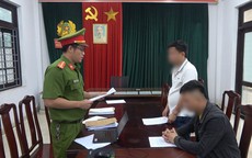 Chụp ảnh 2 vũ công đăng lên mạng xã hội, người đàn ông bị chủ quán đánh trọng thương