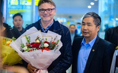 Chương mới của bóng đá Việt với "phù thủy trắng"