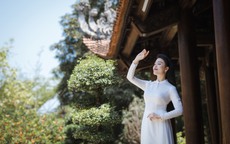 Sao Mai Huyền Trang ra MV mừng sinh nhật Bác Hồ