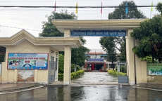 Sau tiệc liên hoan cuối năm, 11 học sinh nhập viện