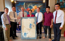 Tiếp nhận bộ sưu tập tranh quý của họa sĩ Lê Bá Đảng tại Pháp