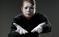 Đạo diễn Đoàn Khoa trở lại, cùng NSND Kim Xuân làm kịch thể nghiệm