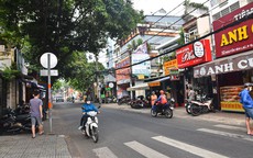 Những người làm hoa cho đất: Học Lạc và giọng cười trào phúng của người Nam Kỳ