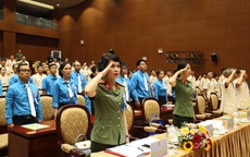 Nâng cao bản lĩnh chính trị, trình độ chuyên môn cho đoàn viên