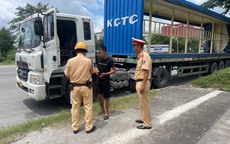Chi tiết những con số sau 3 ngày CSGT TP HCM "siết" xe khách, container