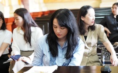 Cựu siêu mẫu Ngọc Thuý và vợ đại gia Đức An "chạm mặt" tại toà