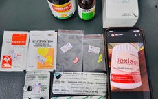 Uống 11 loại thuốc chữa ho, bé trai sốc phản vệ