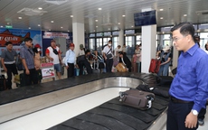Lượng khách đến sân bay Điện Biên tăng gấp nhiều lần