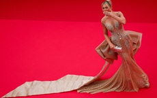 Đầm khoét xẻ gợi cảm nở rộ tại Cannes 2024