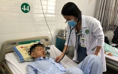 Vụ 15 học sinh nghi ngộ độc tại TP Thủ Đức: Thêm 1 bé trai nhập viện