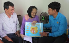 LĐLĐ Khánh Hoà thăm động viên các Mẹ Việt Nam anh hùng