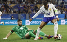 Pháp "tịt ngòi" với Mbappe, Ý thắng tẻ nhạt Bosnia