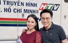 Tình cảm của đôi bạn thân 20 năm "song mic"