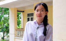 Ước mơ làm cô giáo của nữ thủ khoa nghèo miền biển