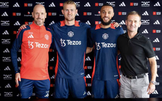 Man United công bố hai tân binh De Ligt và Mazraoui