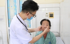 Nhiễm 5 loại giun sán vì ghiền ăn rau sống