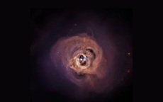 NASA công bố clip quái vật vũ trụ gầm rú