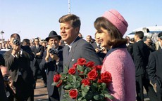 Tổng thống Trump giữ lời hứa với gia đình cố Tổng thống John F. Kennedy