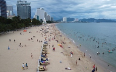 Vụ "thu phí" khách ở bãi biển: Nha Trang rà soát hoạt động kinh doanh