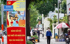 Rực rỡ sắc cờ trước thềm Đại hội đại biểu Đảng bộ TP HCM