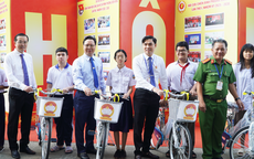 Bí thư Đảng ủy phường Diên Hồng yêu cầu họp ít, làm nhiều; ít thủ tục, nhiều nụ cười