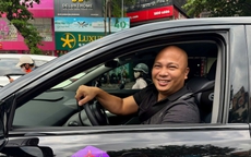 Tài xế Hà Nội tiết kiệm cả trăm triệu đồng mỗi năm nhờ chuyển sang VinFast Limo Green